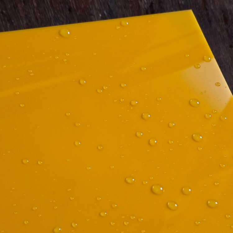 Plexi kolorowa żółta ciemna 600×400 mm – płyta akrylowa dekoracyjna | ALUPLEXI