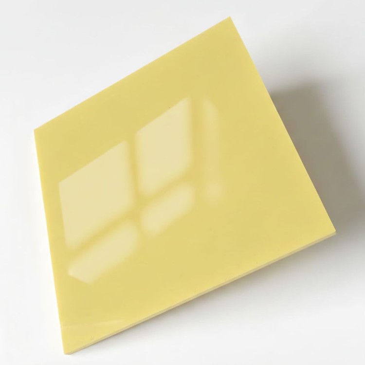 Plexi pastelowa  żółta 3 mm 1000×500 mm – strona w połysku | ALUPLEXI