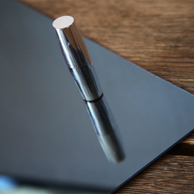 Plexi lustro grafitowe 1,9 mm TESTER – do dekoracji | ALUPLEXI