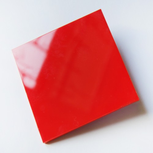 Czerwona plexi 3mm Makowa Czerwień, arkusz dekoracyjny strona połysk - 1000×500 mm | ALUPLEXI